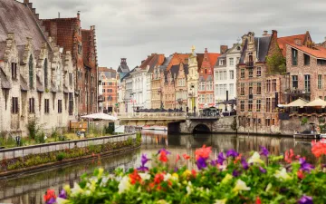 NBB Projections: Iran War Cuts Belgian GDP to 0.6% as Antwerp Chemical Capacity Hits 46-Year Low